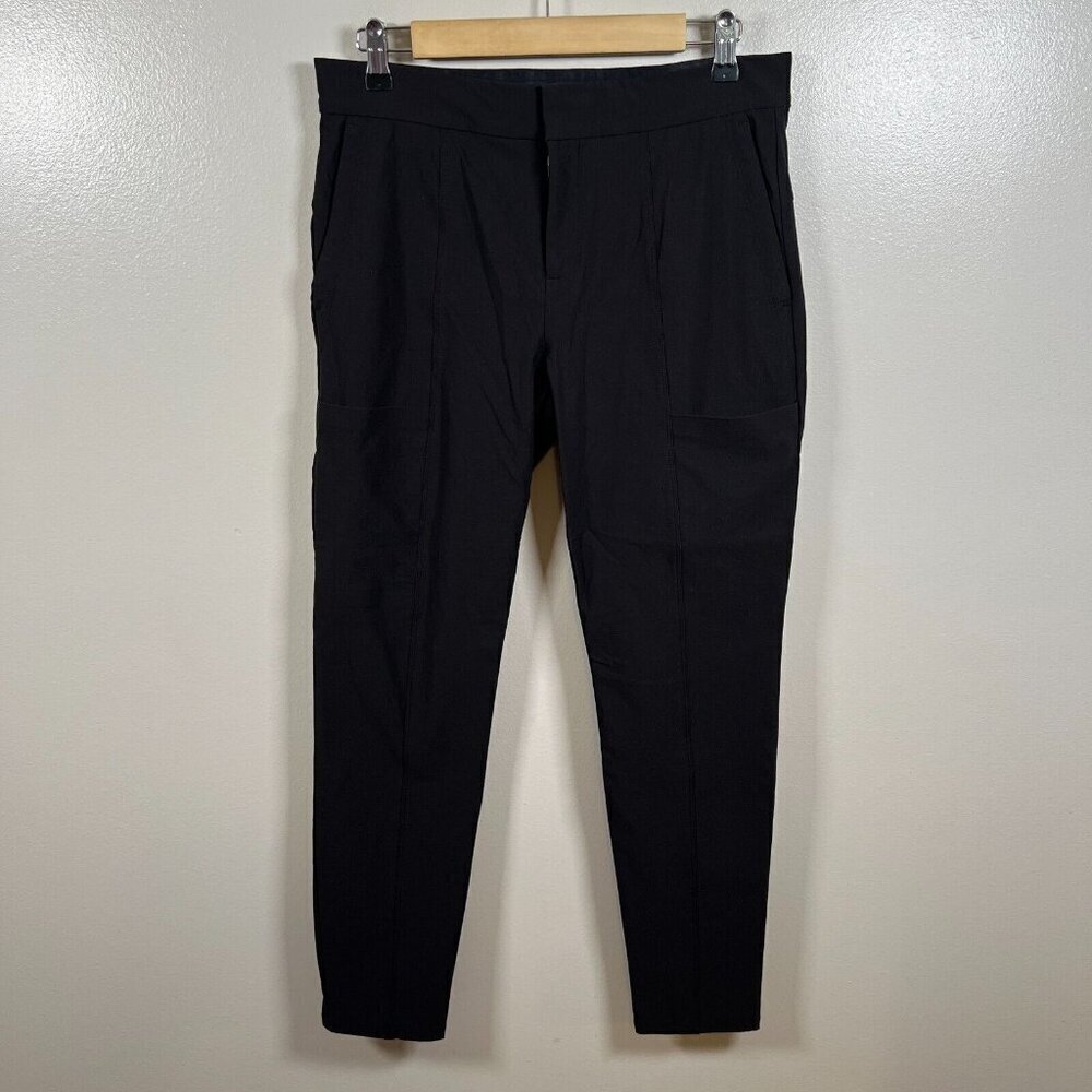 Athleta Wander Stash Pocket Skinny Pants Size 6 Black Travel Hiking Outdoor